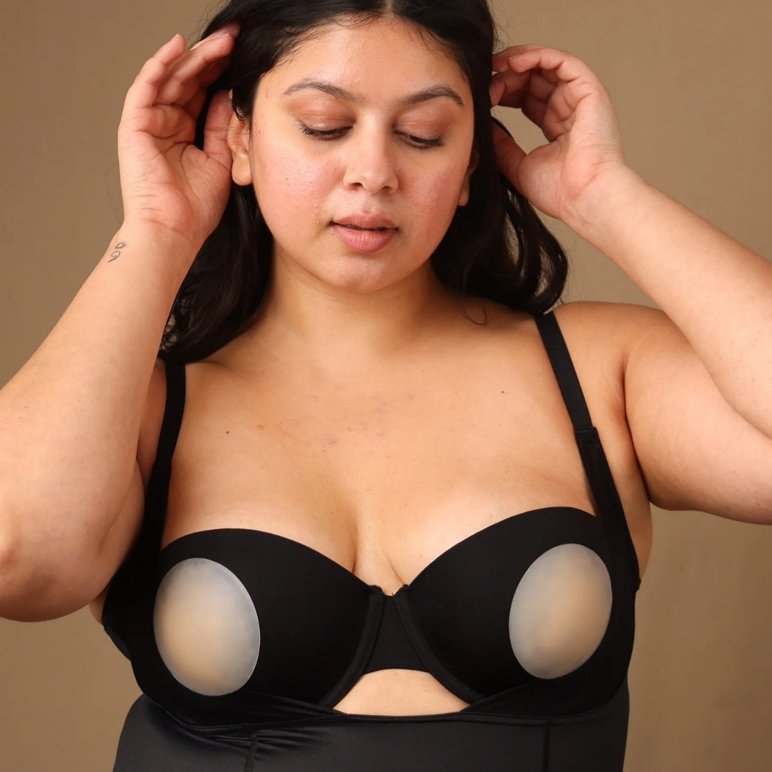 House Of Beauty India BodyCare Nippy Covers (Silicone Cover Medical Grade Bra) Face Yoga gym Vibhuti Arora facegym Jade roller Guasha skingym Guasha Teacher Training Learn Yoga certified FaceTools Make up Anti ageing Nippy Covers (Silicone Cover Medical Grade Bra)