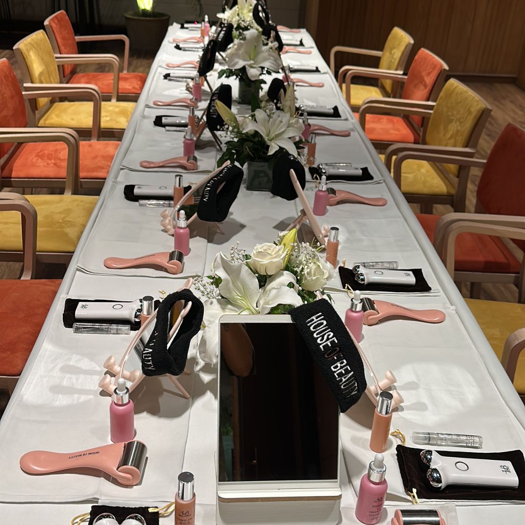 House of beauty Product Showcase 1.1