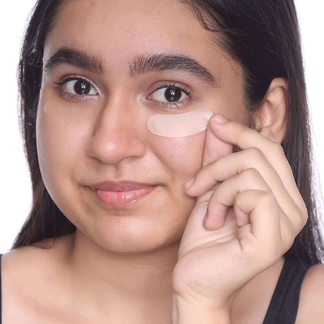 Face yoga under eye anti aging eye patches Microneedling under-eye patches for hydration and dark circle correction, similar to SiO Beauty and Peace Out Skincare. Cheaper dupe of 111 skincare, for puffiness reduction, wrinkle and dark circle reduction tools. Filled with hyaluronic acid and collagen peptide for hollow eye plumping at home instead of filler injection. they are a must-have for anyone searching for needle-free filler alternatives korean or K beauty patches.