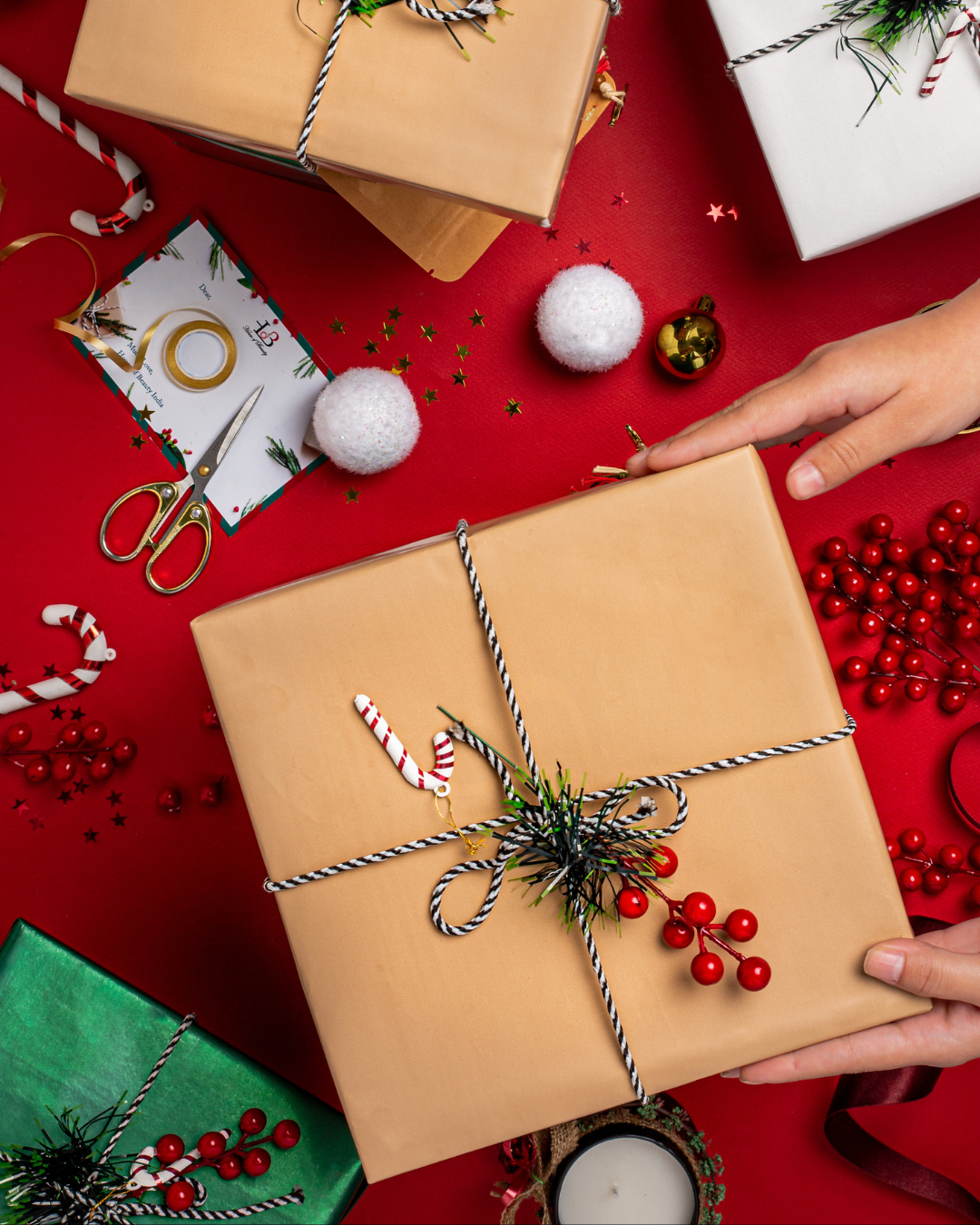 X-mas gift image for website by HoB Mobile banner